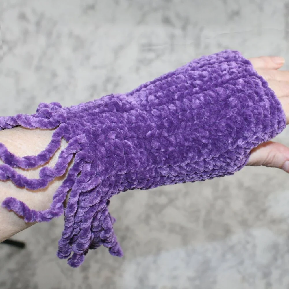 HAND CRAFTED Gloves Fingerless Crochet Chenille Winter Cozy Velvet Fringe Purple